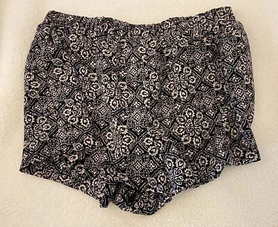 Pantalón Corto Mujer Forever 21 Diseño Blanco y Negro Talla M Foto 1 de 4