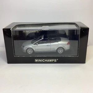 Minichamps 400 084031 Ford Focus Coupe Cabriolet 2008 silber Maßstab 1:43 Modell - Bild 1 von 5