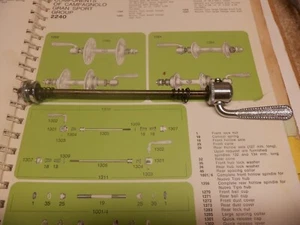 Vintage 70's - NOS - Campagnolo #1310 Complete Front QR For Gran Sport/Tipo Hubs - Bild 1 von 3
