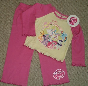 Juego de pijamas ""Hello Friends"" My Little Pony nuevo con etiquetas edad 2/3 años - Imagen 1 de 2