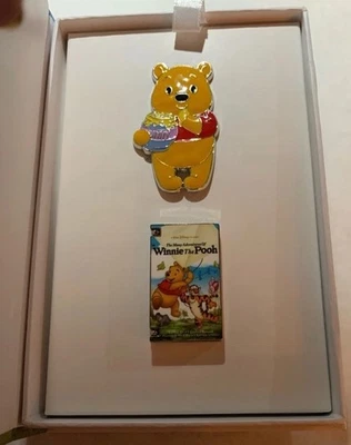 Disney Enamel Pin VHS Set of 2 Winnie The Pooh - Изображение 1 из 3