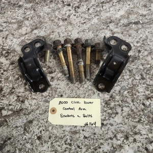 96-00 HONDA CIVIC FRONT LOWER CONTROL ARM BOLTS BRACKET LEFT RIGHT OEM  - Foto 1 di 6