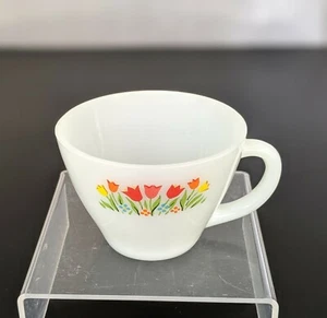 VTG Fire King Milk Glass Tulips Flower Floral Cup Anchor Hocking Tea Mug USA - Picture 1 of 9