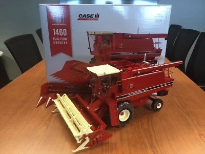 1:16 INTERNATIONAL HARVESTER 1460 AXIAL-FLOW COMBINE Prestige Select ZFN44291 - Image 1 of 4