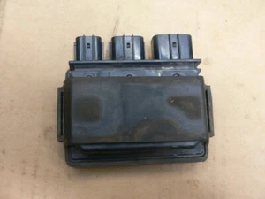 16 2016 Kawasaki Ninja 650 EX650 Junction Box 2,600 Miles - Picture 1 of 1