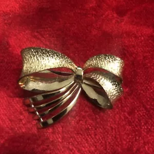 Vintage Brosche als Schleife Modeschmuck, Zustand: "gebraucht" goldfarben - Bild 1 von 7