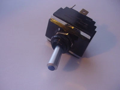 ПЕРЕКЛЮЧАТЕЛЬ ЛОДОЧНЫЙ SEA RAY ON OFF ПЕРЕКЛЮЧАТЕЛЬ 5 ПОЛЮСОВ НА СИНЕМ СВЕТЛО-СЕРЕБРИСТОМ СТЕРЖНЕ НОВЫЙ - Изображение 1 из 4