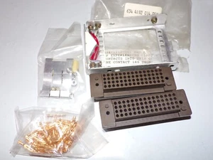 634-4192-014 Kit and 634-1112-001 Connectors with Gold Pins - Picture 1 of 3