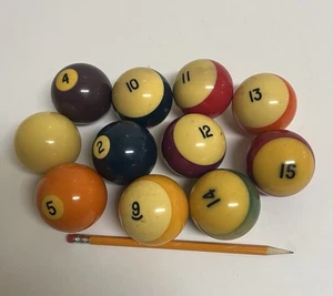 11 VTG Bakelite Pool Balls Incomplete Lot 10 Numbered Balls & 1 Cue ball - Picture 1 of 7