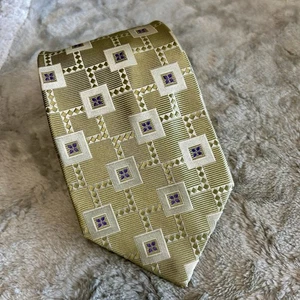 Cravatta Henry Jacobson Edizione Limitata Stampa Geometrica Oro 💯% Seta 4” Larghezza 58”... - Foto 1 di 5