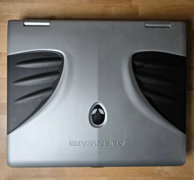 Alienware Area-51 M MODEL NO. 766SN0 Personal Computer *NO HARD DRIVE*READ DESCR - Image 1 of 4