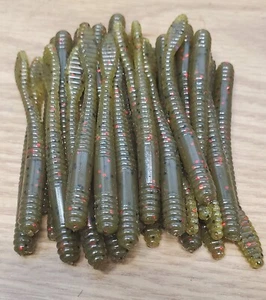 3.5 IN Paddle Tail (GRN PUMKN RED FLK)-drop shot/Finesse Worms/HEAVY GARLIC 30CT - Picture 1 of 4