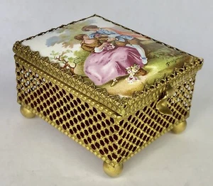 Vintage Trinket Jewellery Box, Casket, Fragonard Gold Mesh, Romanic Plaque Lid - Picture 1 of 12