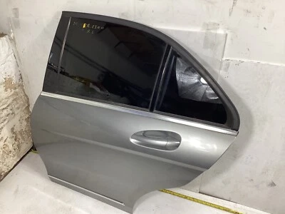 2008-2014 Mercedes Benz C250 C300 Rear LEFT DRIVER Side Door Assembly OEM . Foto 1 de 4
