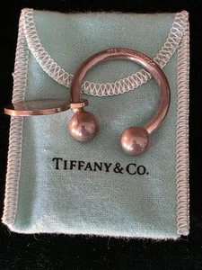 Tiffany & Co. Mittelgroßer Schlüsselanhänger Schlüsselring in Hufeisenform Sterlingsilber 0,925 - Bild 1 von 10