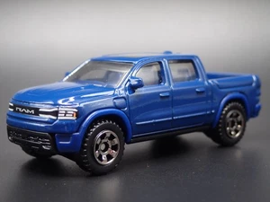 RAM 1500 EV PICKUP Camion Concetto Modello Diecast Collezionabile In Scala 1/64 - Foto 1 di 8
