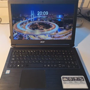 Portátil Acer Aspire 5 Negro, Buen estado, i7-8550U, Incluye Cargador - Imagen 1 de 5