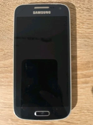 Samsung Galaxy S4 Mini GT-I9195I - 8GB- (Ohne Simlock) Smartphone - Schwarz - Bild 1 von 4