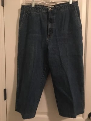 Cherokee Women's Capri Jeans Zip Button Pockets Size 16 Blue - Image 1 of 4