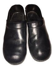 dansko oil slick clogs