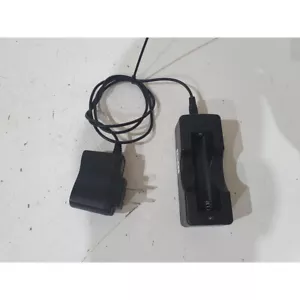 HX-101 Charger Black 4.2-VDC 650mA Portable for Rechargeable Lithium-ion Battery - Picture 1 of 6