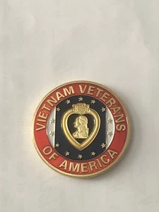 Vietnam Veterans Of America Medal Token W/Cap - Picture 1 of 4