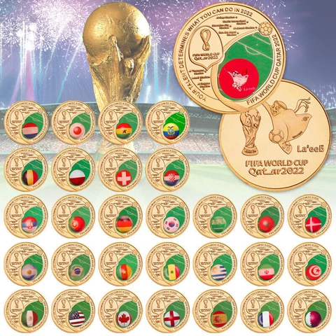 2PCS 2022 World Cup Gold Plated Challenge Coin Flag Football Souvenir Gift Cover