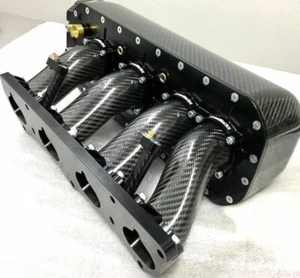 Colector de admisión de carbono PRACWORKS 20° Plenum para Honda serie K (todo negro) - Imagen 1 de 8