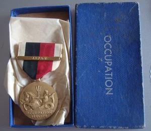 Vintage UNITED STATES post WW2 - 'NAVY OF OCCUPATION FULL SIZE MEDAL japan' - Picture 1 of 4
