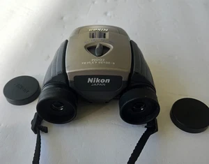 NIKON Sportstar 8-24x25 Zoom Compact Binoculars 4.6° Black / Gay w/ Neck Strap - Picture 1 of 3
