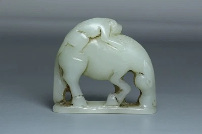 Estatuas antiguas chinas de mono caballo talladas a mano de jade hetiano Foto 1 de 4