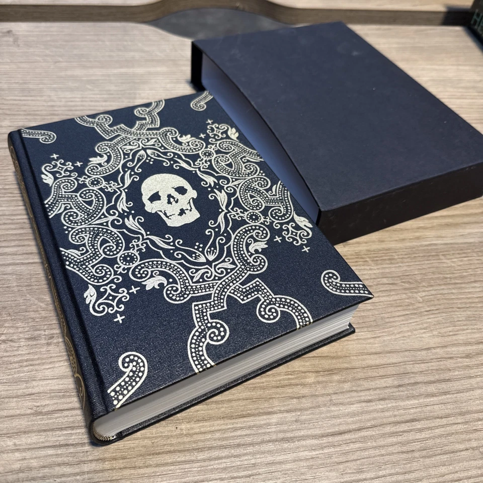 Pensées | Blaise Pascal | The Folio Society | 2011 | 1st Edition Book Hardback - Image 1 of 4