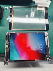 iPad Air 2 / Mini 4 / Pro1 Front gesprungenes Displayglas Reparatur Austausch Service - Bild 1 von 5