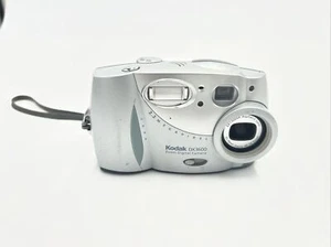 PARTS/REPAIR Kodak EasyShare DX3600 2.2MP Digital Camera - Silver - Picture 1 of 4