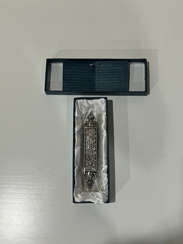 Foto 1 di 6