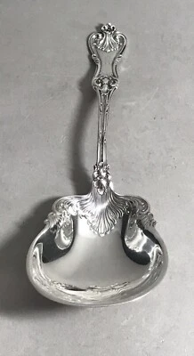 Антикварная СЕРВИРОВОЧНАЯ ЛОЖКА из стерлингового серебра Federal Cotillion 1901 г. от Фрэнка Смита - Изображение 1 из 4