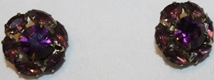 Attributed to SCHREINER  Purple Cut Glass  Goldtone Clip Earrings 1"L - Picture 1 of 17