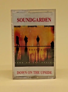 Cassette Tape SOUNDGARDEN Down On The Upside - sealed Music Club India - Foto 1 di 3
