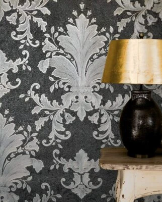 Wallpaper black silver baroque ornament made in Germany 10.05m x 0.53m (€2.62/sqm) - Image 1 of 2