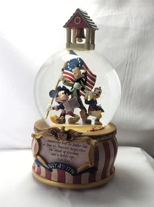 Mickey’s Yankee Doodle Dandy Musical Disney Water globe July 4th 1776 - Picture 1 of 8