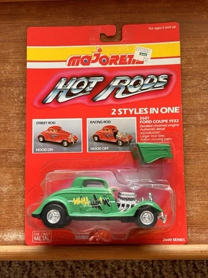 Majorette 1932 Ford Coupe Hot Rods Green Removable Hood  - Image 1 of 4