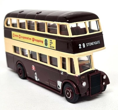 EFE 1/76 - Leyland PD1 Leicester City CO-OP Shopping 15901 Diecast Model Bus - Image 1 of 3