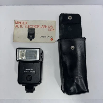 Minolta Auto 132x Camera Shoe Mount, Flash, Case, Manual– Tested & Working - Image 1 of 4
