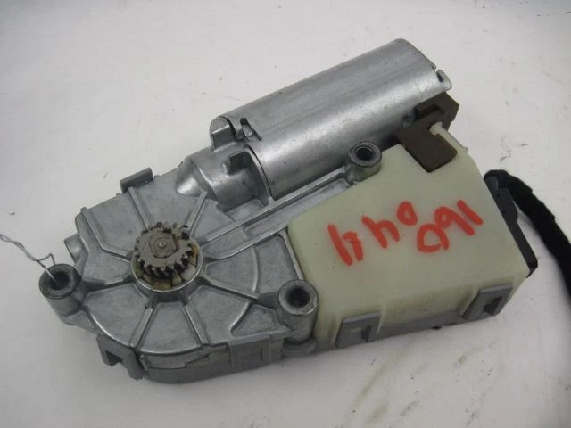 ROOF MOTOR 奥迪 A3 2006 06 8060 — 第 1/4 张图片