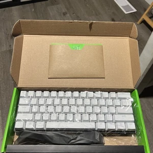 Razer Huntsman Mini Special Edition White 60% Optical Gaming Keyboard - Picture 1 of 2