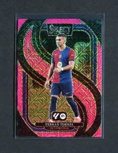 2024-25 Panini Select La Liga - #158 Ferran Torres [Mojo Rosa Prizm] 005/179 - Imagen 1 de 2