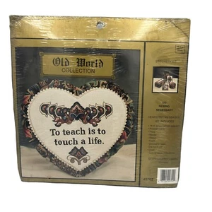 NEU Alte Welt Sammlung Kreuzhefter Set Herz zu lehren ist ein Leben zu berühren - Bild 1 von 7