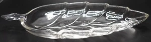 VINTAGE Hazel Atlas Klar Blattform Glas Servierschale - Bild 1 von 10