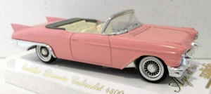 Solido - 1/43 Scale diecast - 4500 Cadillac Biarritz Cabriolet Pink - Picture 1 of 4