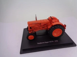 Hacette Universal Hobbies Farm tractor - 1956 Vendeuvre Super GG70 - Scale 1/43 - Picture 1 of 7